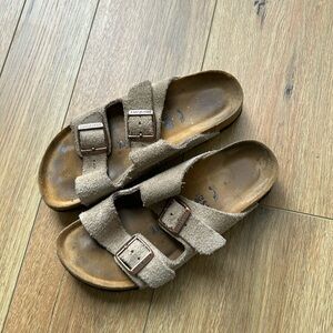 Birkenstock size 36 /5.5 brown leather suede soft